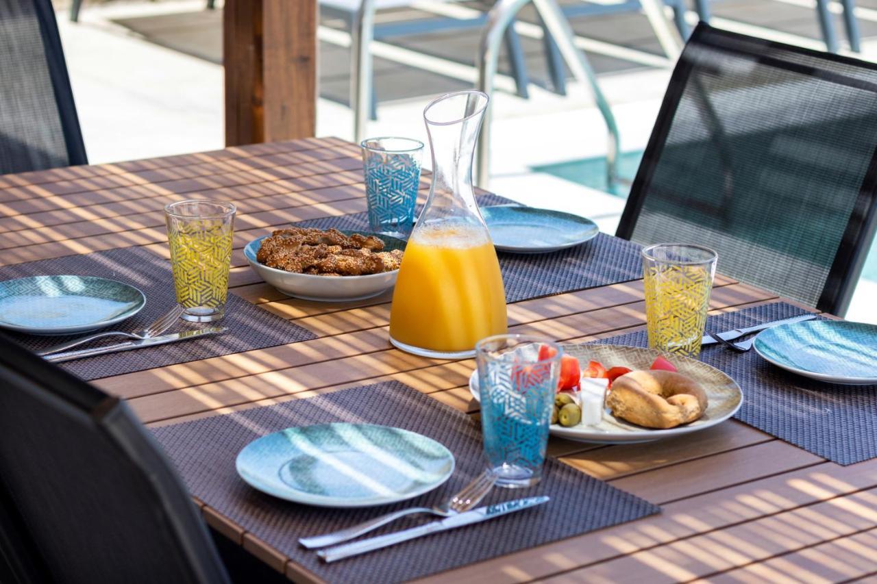 Cato Agro 2, Seafront Villa With Private Pool Afiartis Ngoại thất bức ảnh