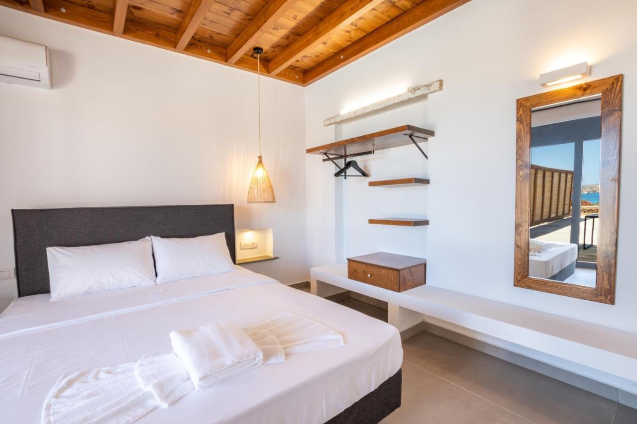 Cato Agro 2, Seafront Villa With Private Pool Afiartis Ngoại thất bức ảnh